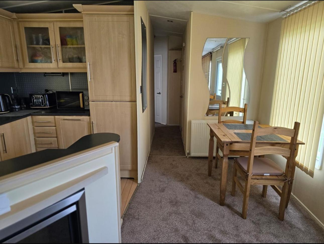 6 Berth Caravan Happy Days North Chapel St Leonards